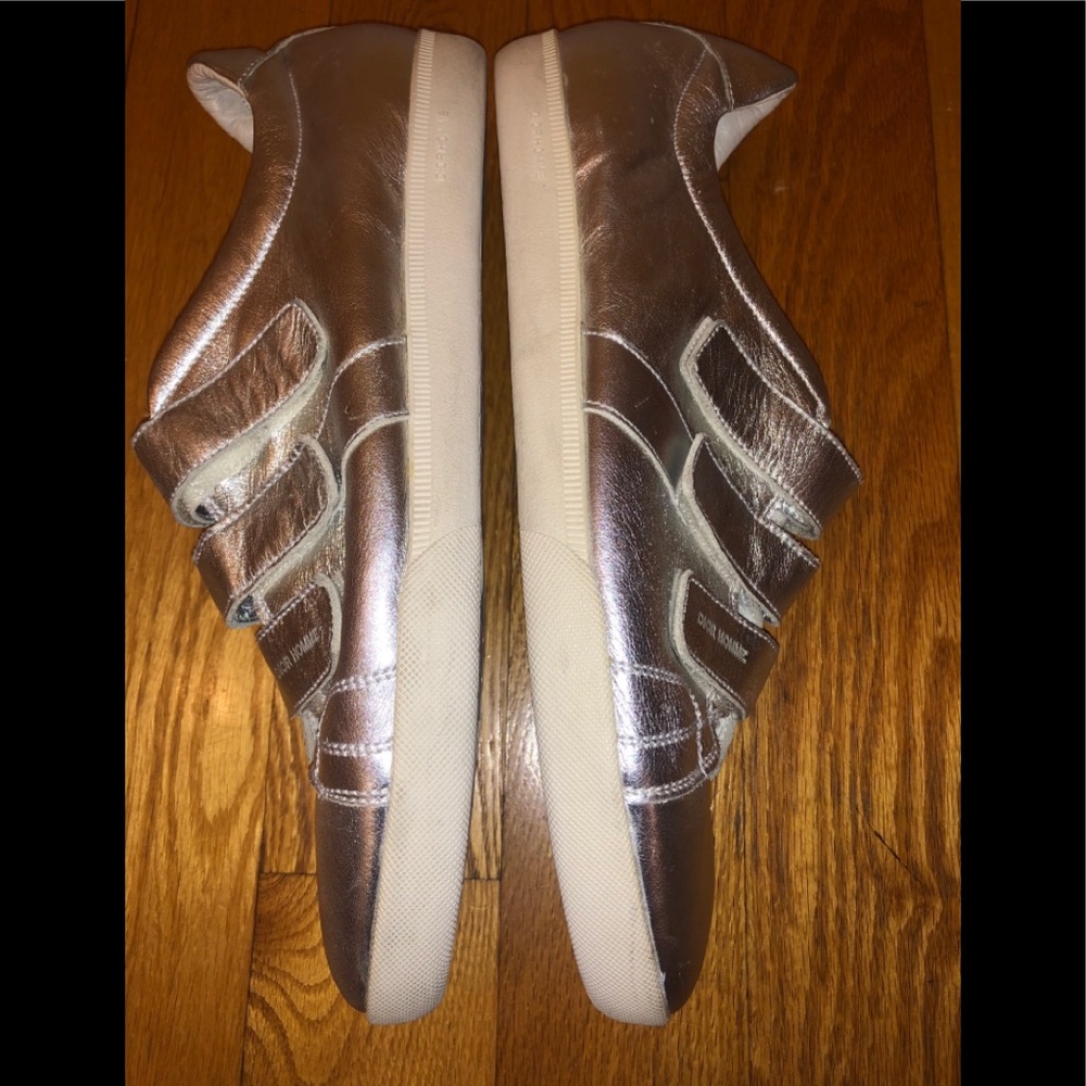 Metallic leather Dior sneakers - Picture 2 of 8